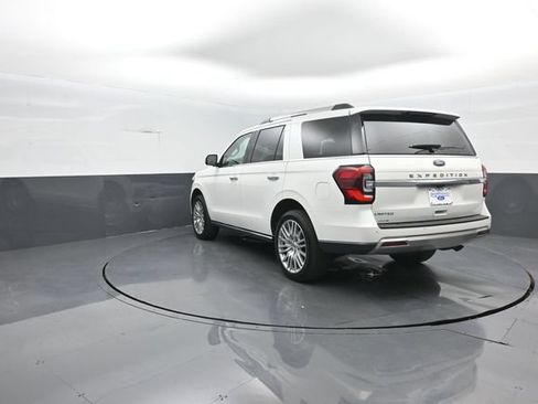 Certified 2024 Ford Expedition Limited AWD/4WD image 5