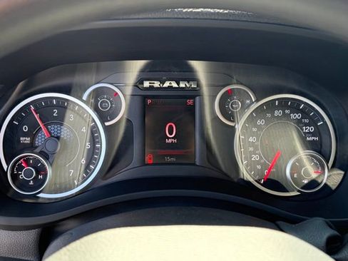New 2026 RAM 2500 Tradesman AWD/4WD image 18