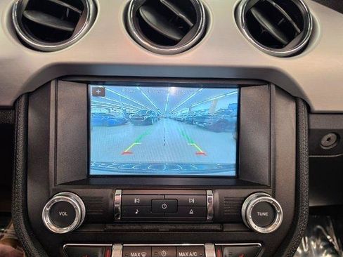 Used 2017 Ford Mustang GT Premium w/ Equipment Group 401A RWD image 26