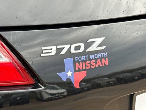 Used 2020 Nissan 370Z Touring Sport image 10