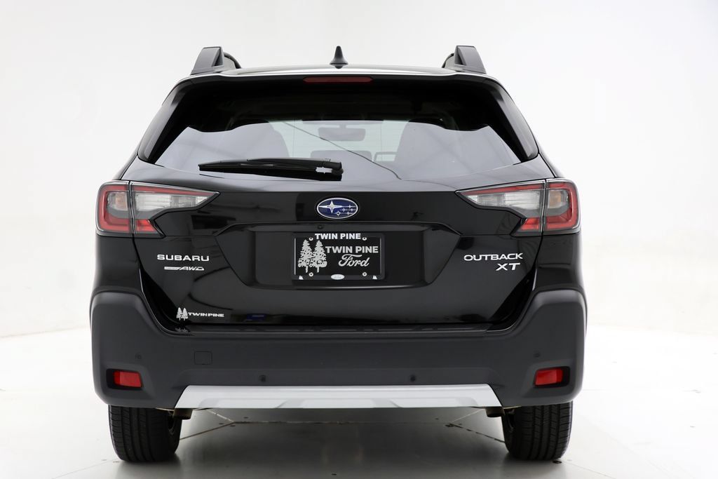 Used 2023 Subaru Outback Limited XT AWD/4WD image 7