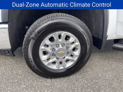 New 2025 Chevrolet Silverado 3500 LT w/ Convenience Package AWD/4WD image 12