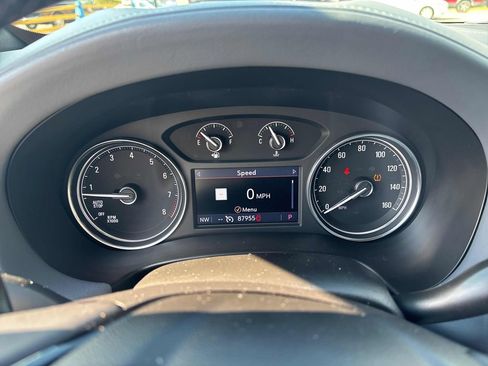 Used 2023 Buick Enclave Essence w/ Experience Buick Package image 22