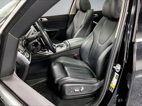 Used 2022 BMW X7 xDrive40i w/ Executive Package AWD/4WD image 21