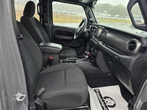 Used 2021 Jeep Wrangler Unlimited Sport image 13