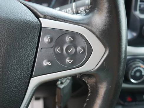 Used 2018 Chevrolet Colorado LT AWD/4WD image 17
