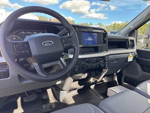 New 2026 Ford F550 4x4 Regular Cab Super Duty w/ Snow Plow Prep Package image 18