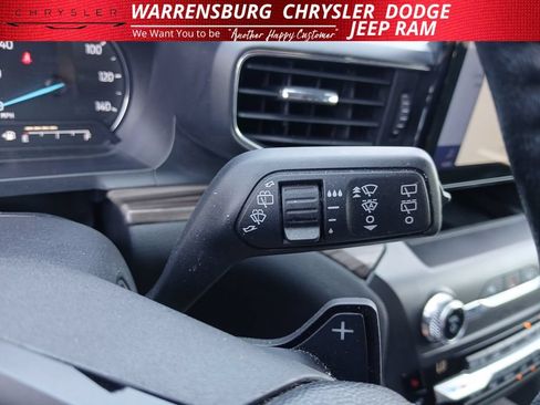 Used 2020 Ford Explorer Limited w/ Class III Trailer Tow Package AWD/4WD image 17