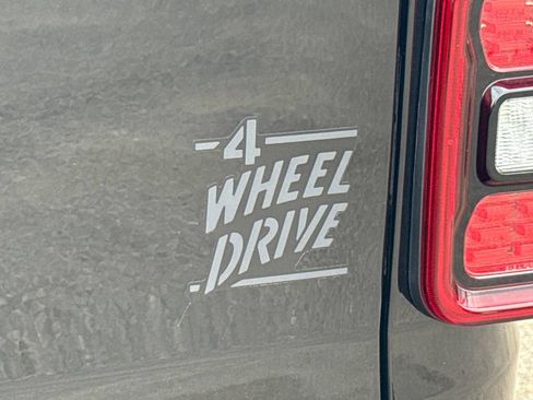New 2026 Jeep Gladiator Mojave AWD/4WD image 10