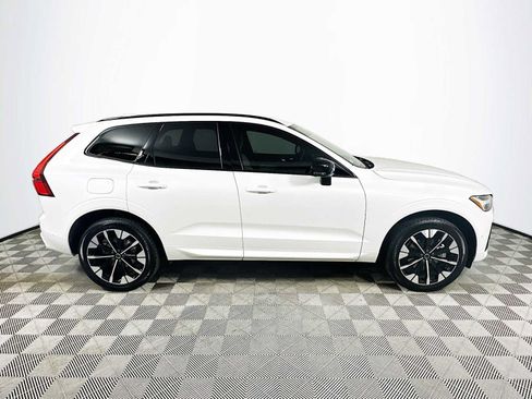 Used 2026 Volvo XC60 B5 Plus w/ Protection Package Premier AWD/4WD image 8