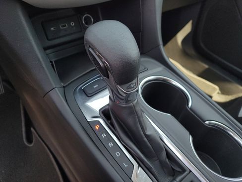 Used 2024 Chevrolet Equinox LT image 26