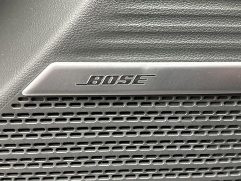 Used 2025 Hyundai Santa Fe Limited image 17