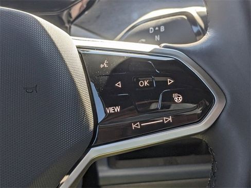 New 2025 Volkswagen ID. Buzz Pro S image 29