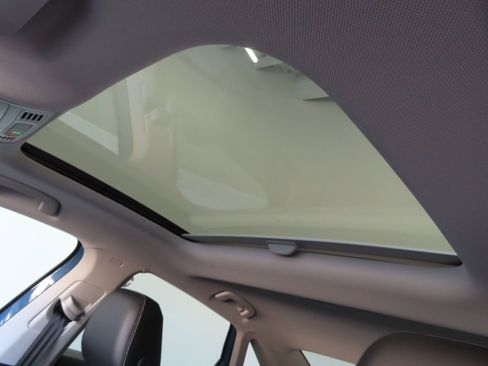 New 2026 Volkswagen Jetta SEL image 21