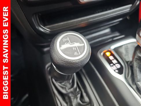 Used 2021 Jeep Wrangler Unlimited Sport image 24