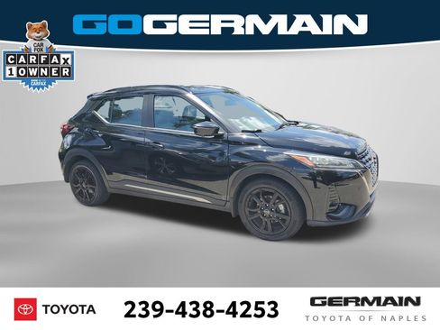 Used 2024 Nissan Kicks SR w/ SR Premium Package FWD image 8