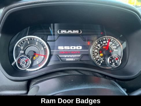 Used 2023 RAM 5500 SLT w/ Quick Order Package 2YG SLT AWD/4WD image 21