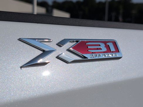 New 2026 GMC Sierra 1500 SLT w/ SLT Premium Plus Package AWD/4WD image 6