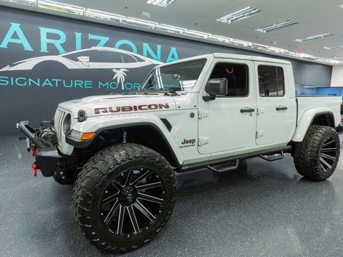Used 2020 Jeep Gladiator Rubicon image 1