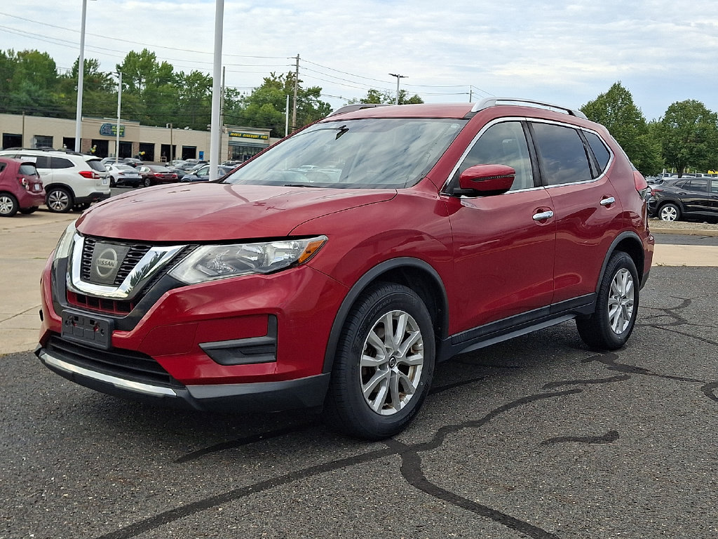 Used 2017 Nissan Rogue SV AWD/4WD image 3