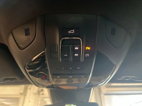Used 2018 Maserati Ghibli S Q4 AWD/4WD image 16