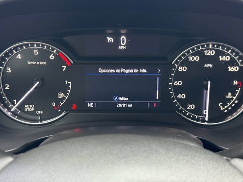 Used 2023 Cadillac XT4 Premium Luxury FWD image 22