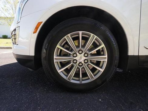 Used 2018 Cadillac XT5 Luxury w/ Driver Awareness Package image 38