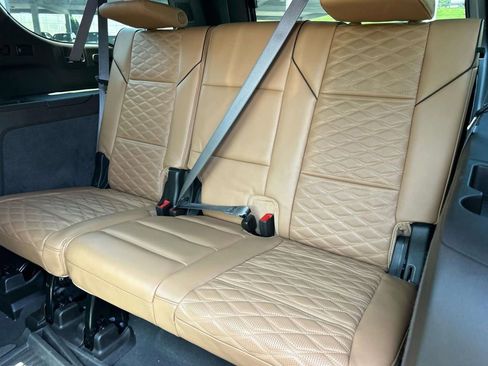 Used 2024 Cadillac Escalade ESV Sport w/ Touring Package AWD/4WD image 21