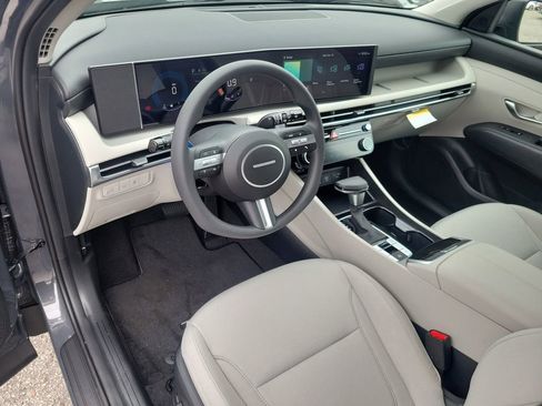New 2026 Hyundai Tucson SEL FWD image 17