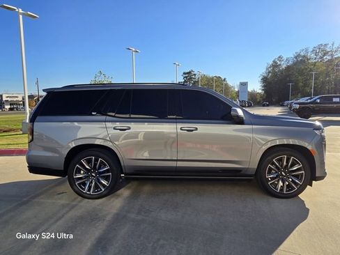 Used 2023 Cadillac Escalade Sport Platinum image 5