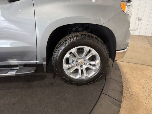 New 2026 Chevrolet Silverado 1500 LTZ w/ LTZ Premium Package AWD/4WD image 38