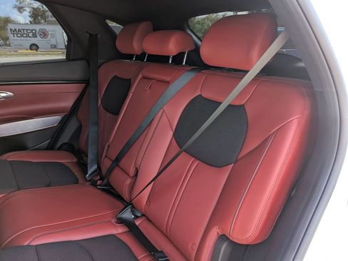 Used 2023 Genesis GV70 2.5T w/ Sport Prestige Package image 15