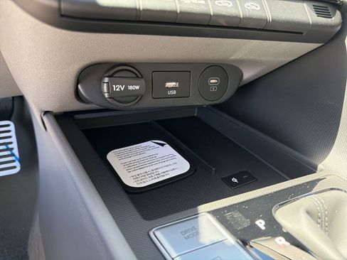 New 2026 Hyundai Elantra Sport FWD image 25