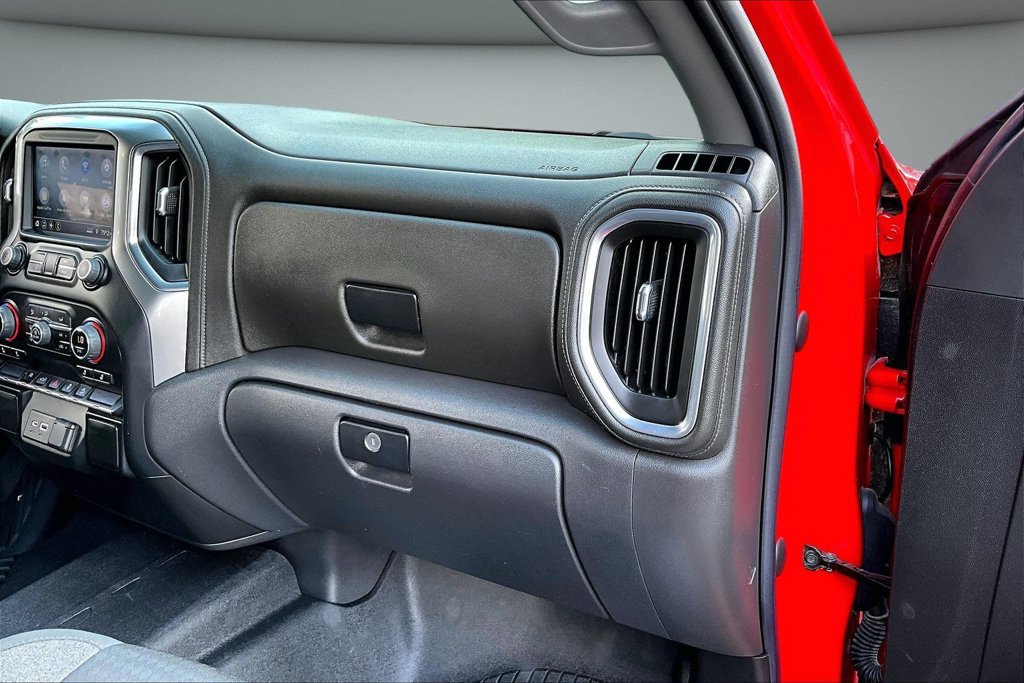 Used 2021 Chevrolet Silverado 1500 LT AWD/4WD image 27
