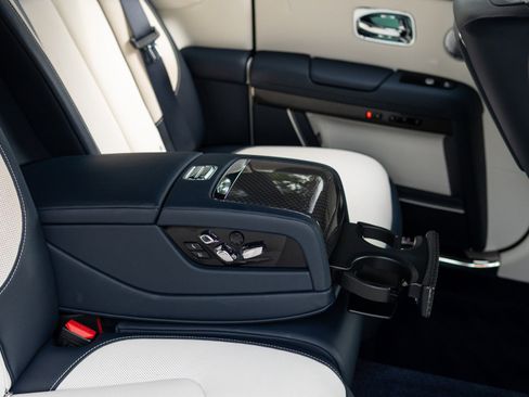 Used 2023 Rolls-Royce Ghost Black Badge w/ Black Badge Ghost Package image 70