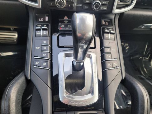 Used 2016 Porsche Cayenne S w/ Premium Plus Package AWD/4WD image 50