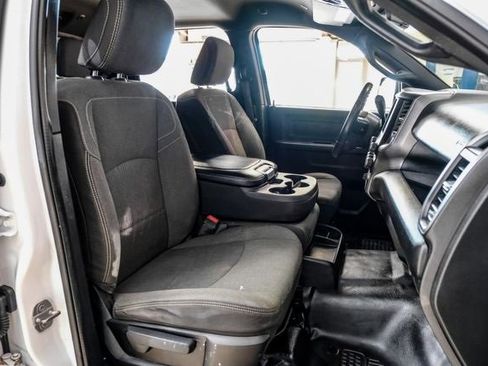 Used 2022 RAM 3500 Tradesman image 31