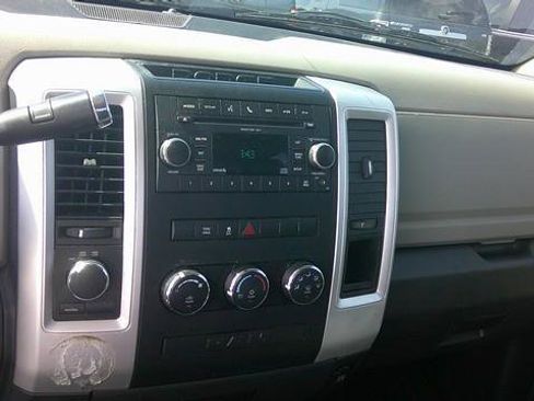 Used 2010 Dodge Ram 1500 Truck SLT image 7