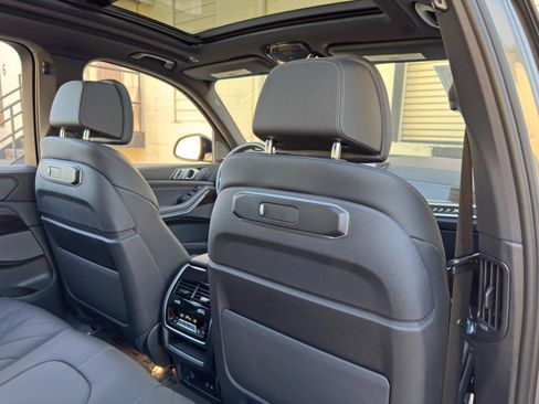 Used 2024 BMW X5 xDrive50e w/ M Sport Package AWD/4WD image 41