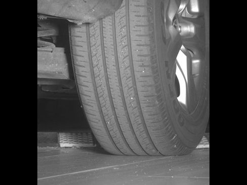 Used 2022 Toyota RAV4 XLE image 14