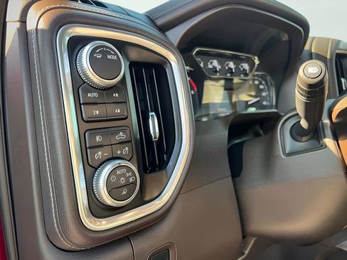 Used 2020 GMC Sierra 1500 SLT w/ SLT Premium Plus Package image 44