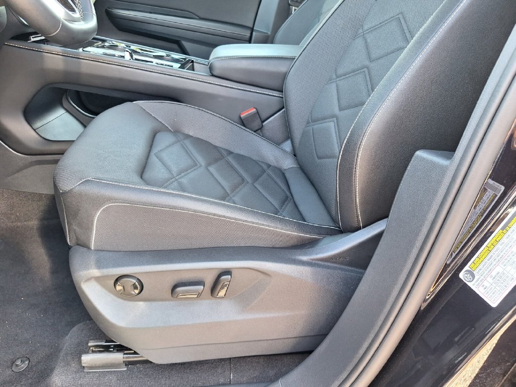 Used 2026 Volkswagen Atlas SE FWD image 31
