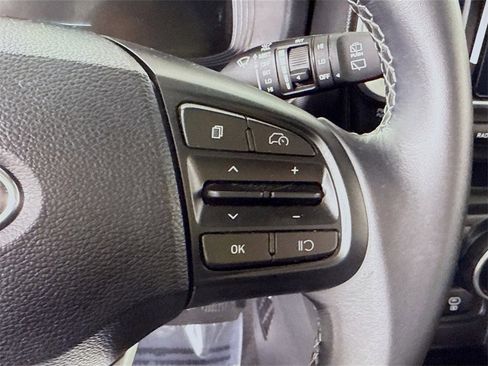 Certified 2024 Hyundai Venue SEL image 22