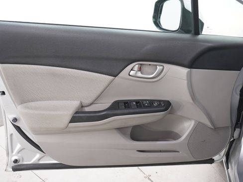 Used 2013 Honda Civic LX image 18