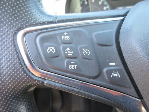 Used 2024 Chevrolet Malibu LT FWD image 23