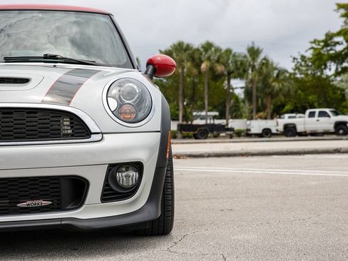 Used 2012 MINI Cooper John Cooper Works w/ Technology Pkg FWD image 13