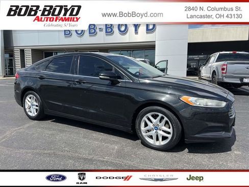 Used 2013 Ford Fusion SE image 1