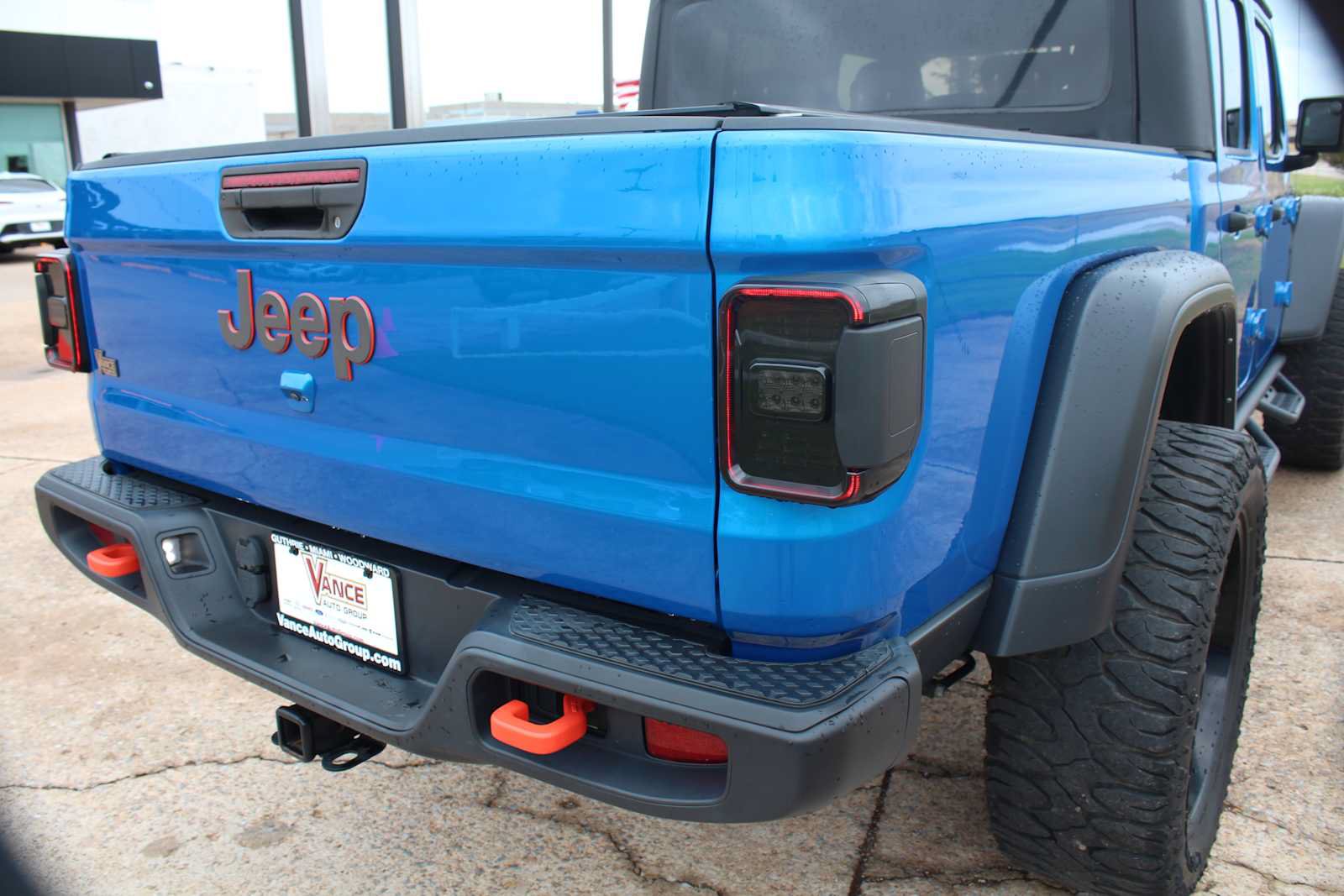 Used 2022 Jeep Gladiator Mojave w/ Cold Weather Group AWD/4WD image 14