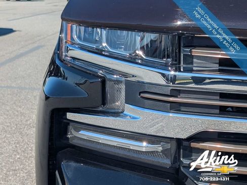 Used 2020 Chevrolet Silverado 1500 High Country w/ Technology Package AWD/4WD image 10