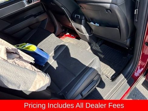 Used 2024 Hyundai Santa Fe SEL FWD image 8